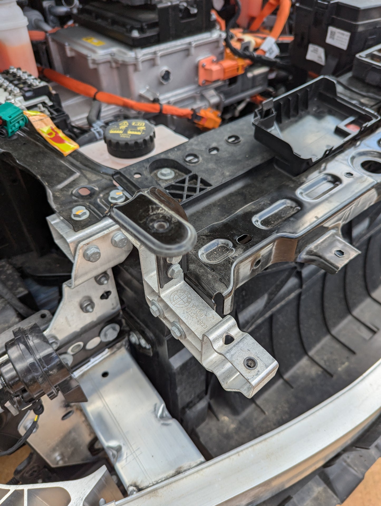 2023 Fisker Ocean left horn mounting brackets