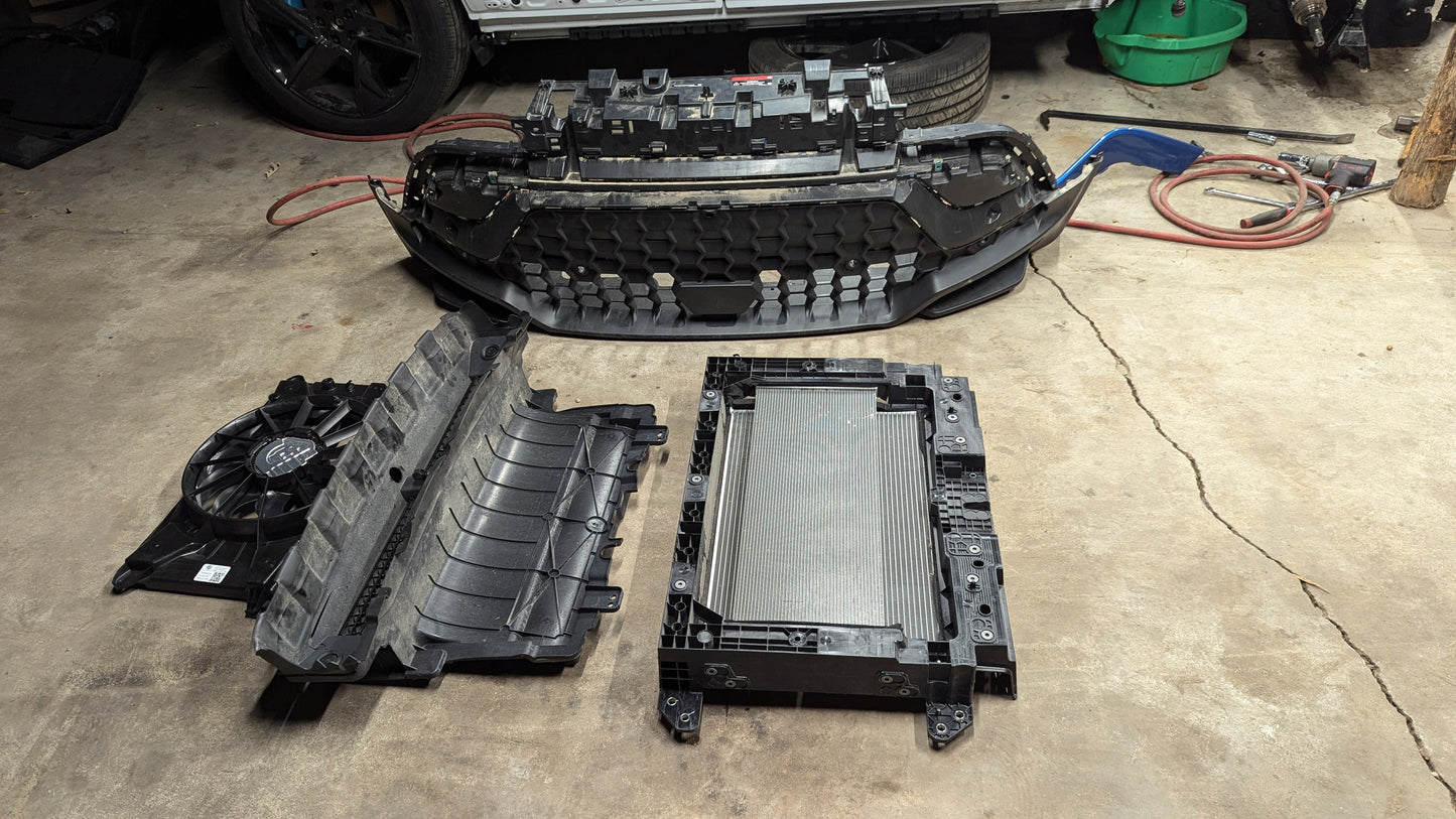 2023 Fisker Ocean OEM Loaded Front Radiator Support W/Radiator/Condensor/Fan