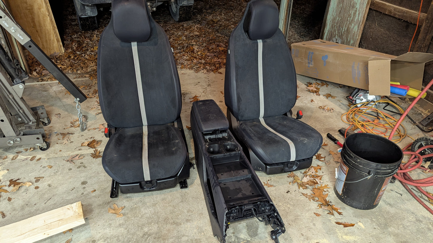 2023 Fisker Ocean Interior Center Floor Console W/ Arm Rest
