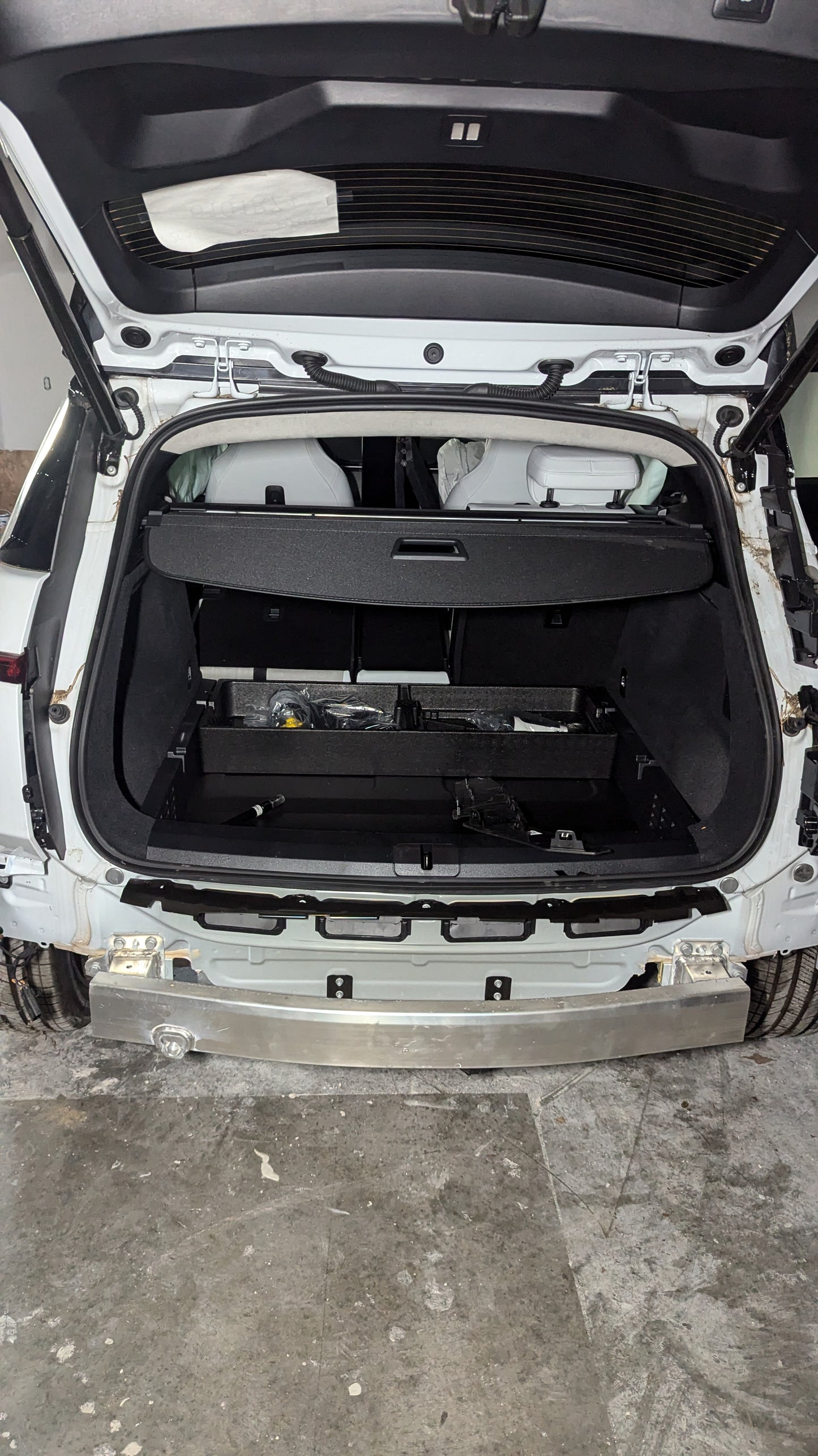 2023 Fisker Ocean Rear Loaded Hatch Door W/Glass