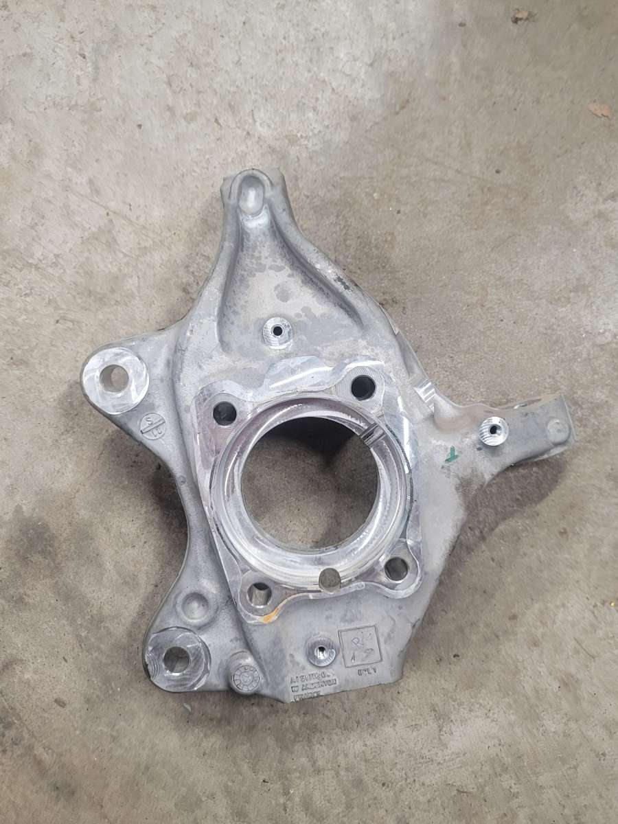 2023 Fisker Ocean  Front Left LH Spindle Knuckle W/ Hub (FM2920410081)